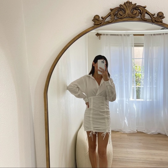 LAST • Girl Boss Front Drawstring Ruched Shirt Dress - Picture 3 of 9